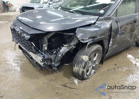 2025 Toyota Rav4 Hybrid Xle z USA, uszkodzony, nr VIN JTMRWRFV7SD333577